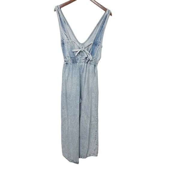 Denim Blue Women's Jumpsuit - Picture 6 of 12
